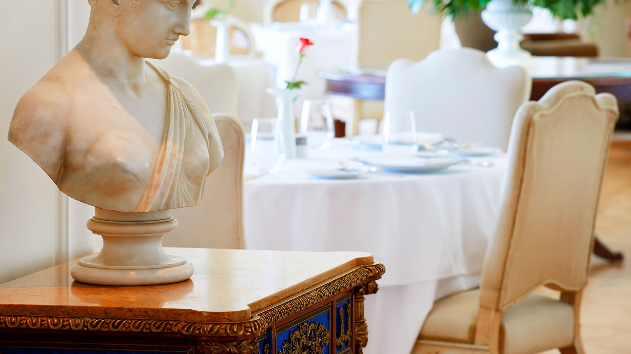Hebe's Statue Tudor Hall Restaurant